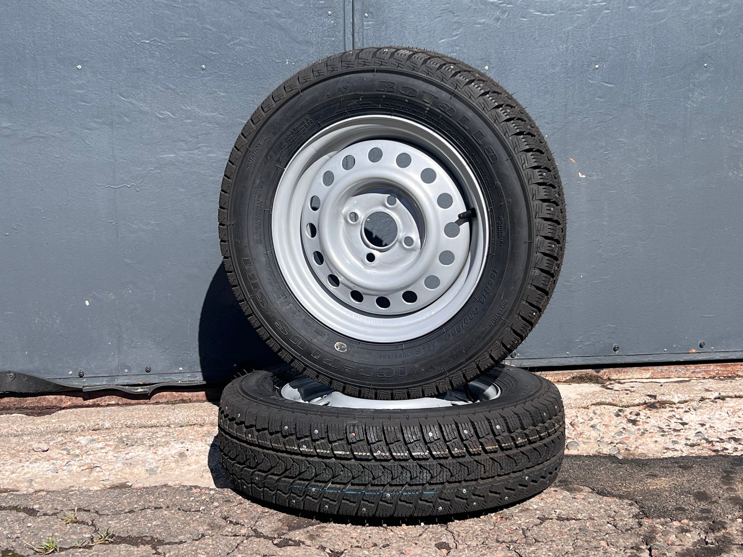 Nastarengas Rotalla ICE-plus 155 R13 4x100 2kpl