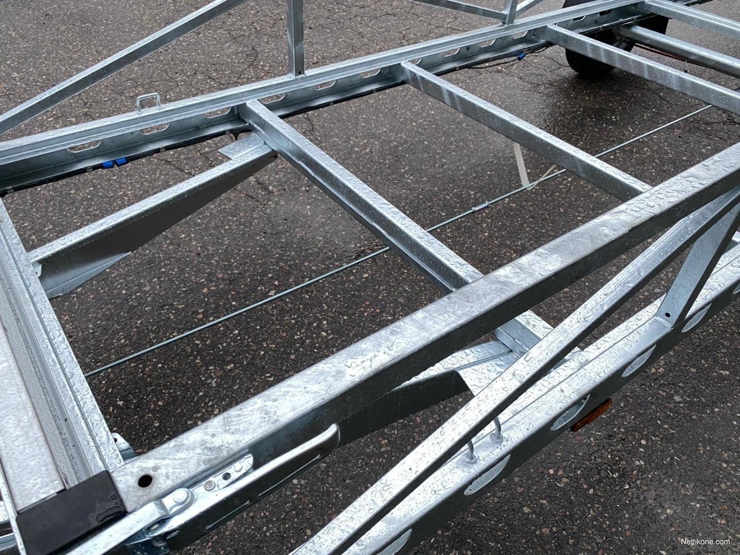 Wiola Kevyt traileri 6x1,3 750kg