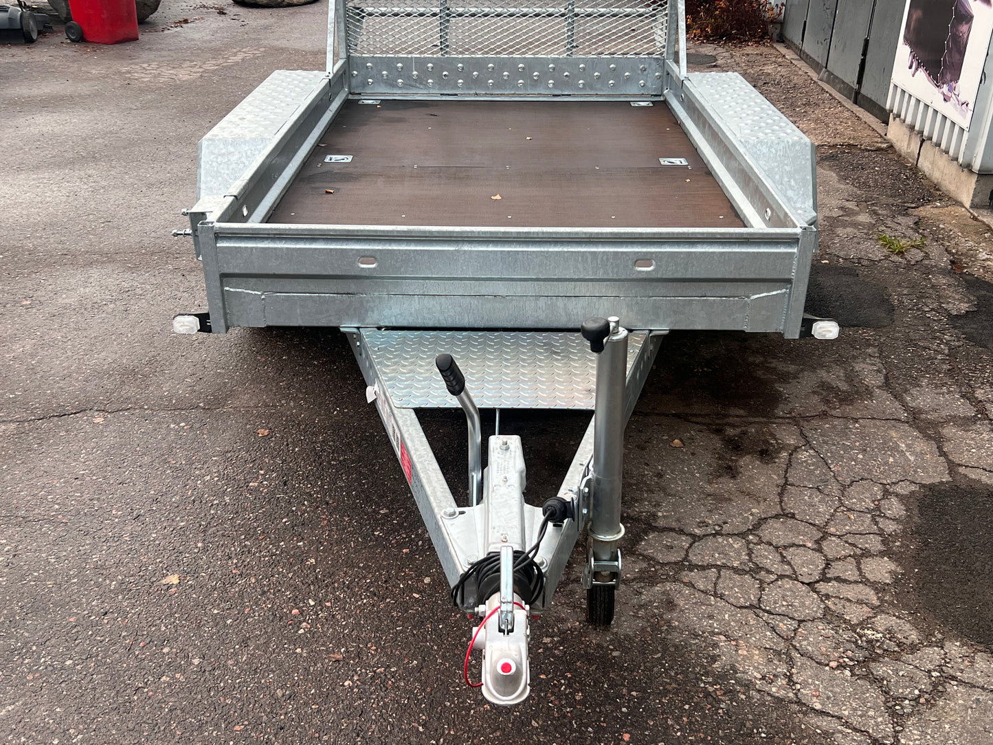 Koparka K2527 255x155x18 2700kg