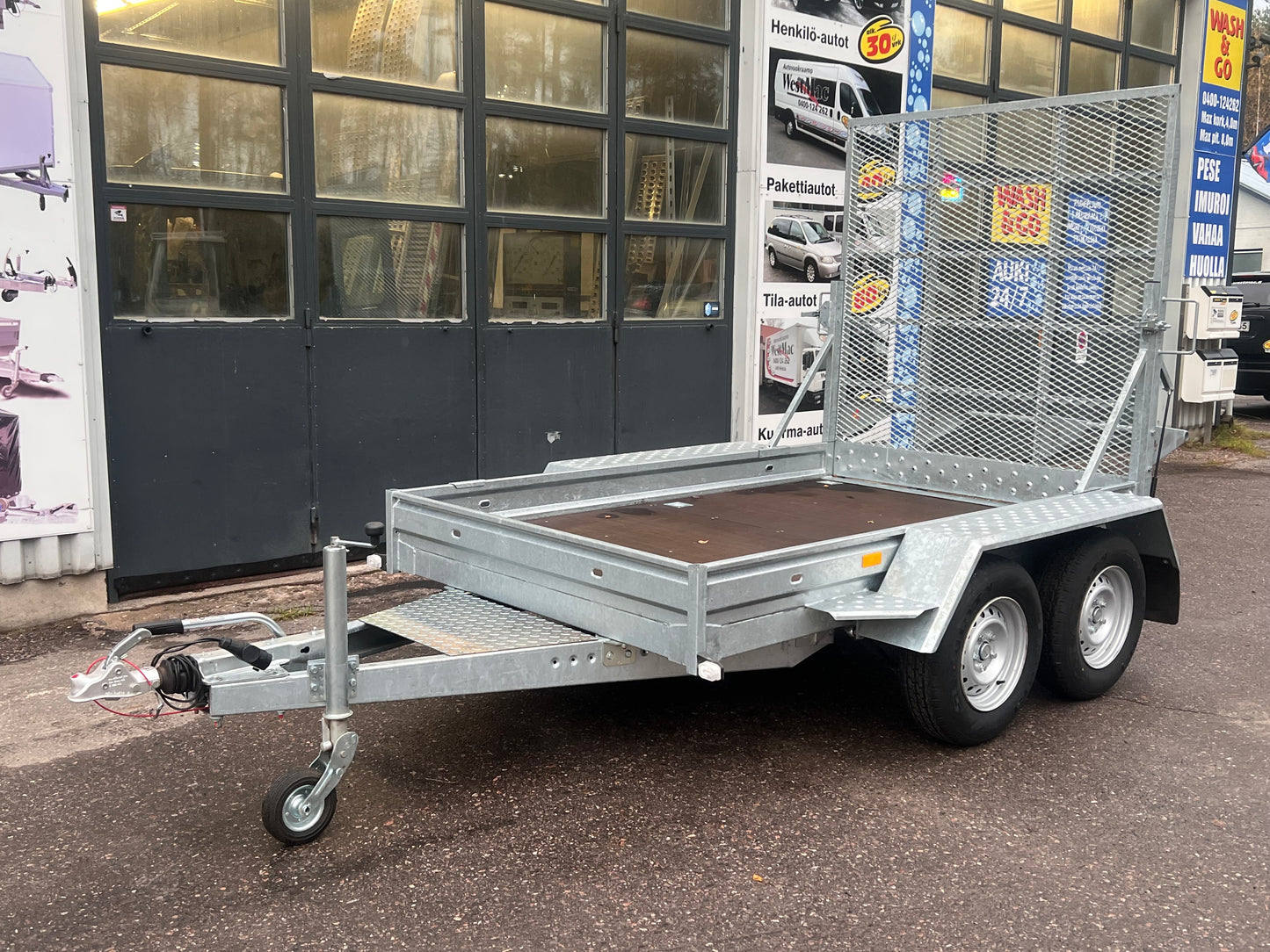 Koparka K2527 255x155x18 2700kg