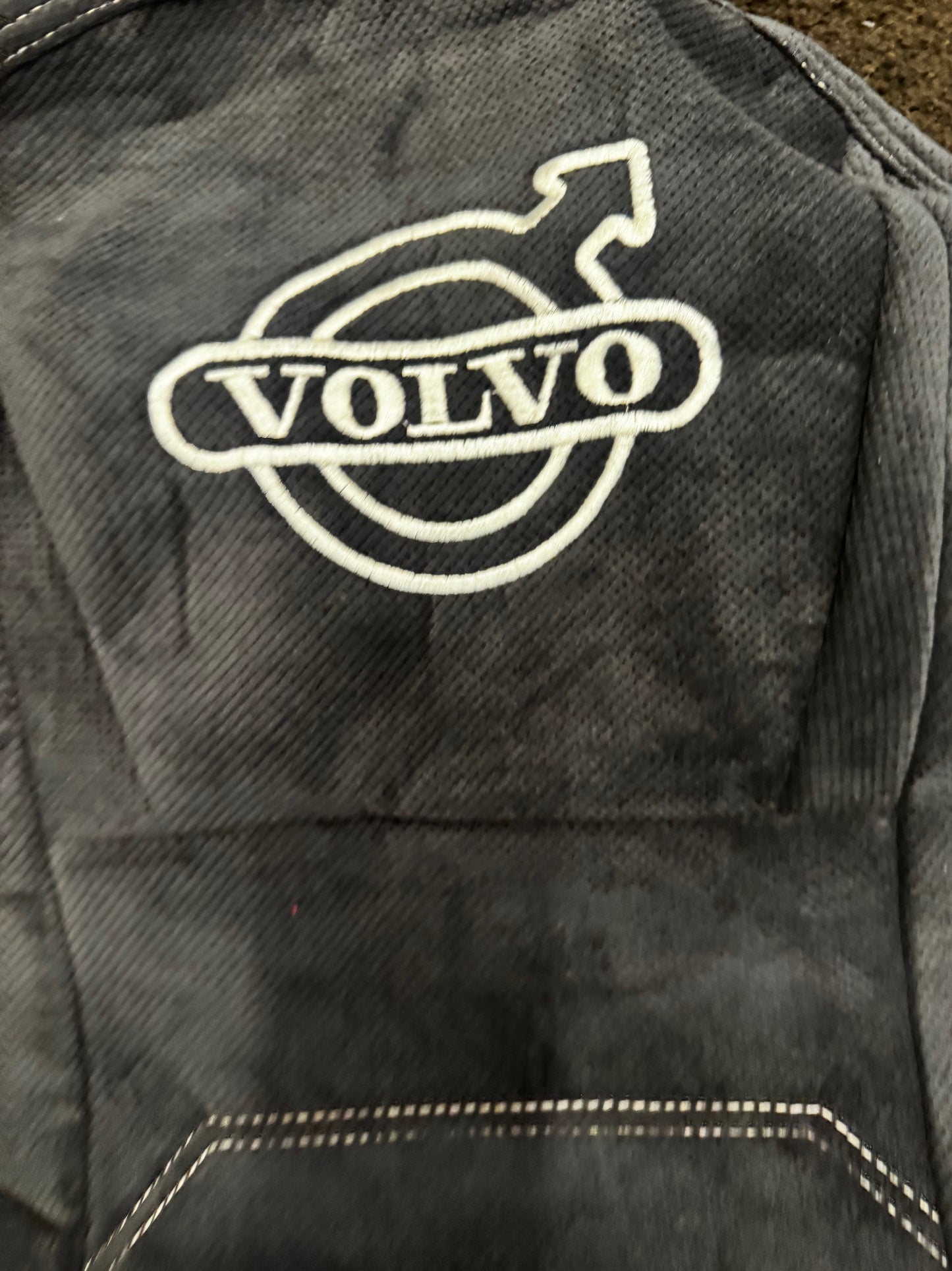 Penkinpäälliset Volvo