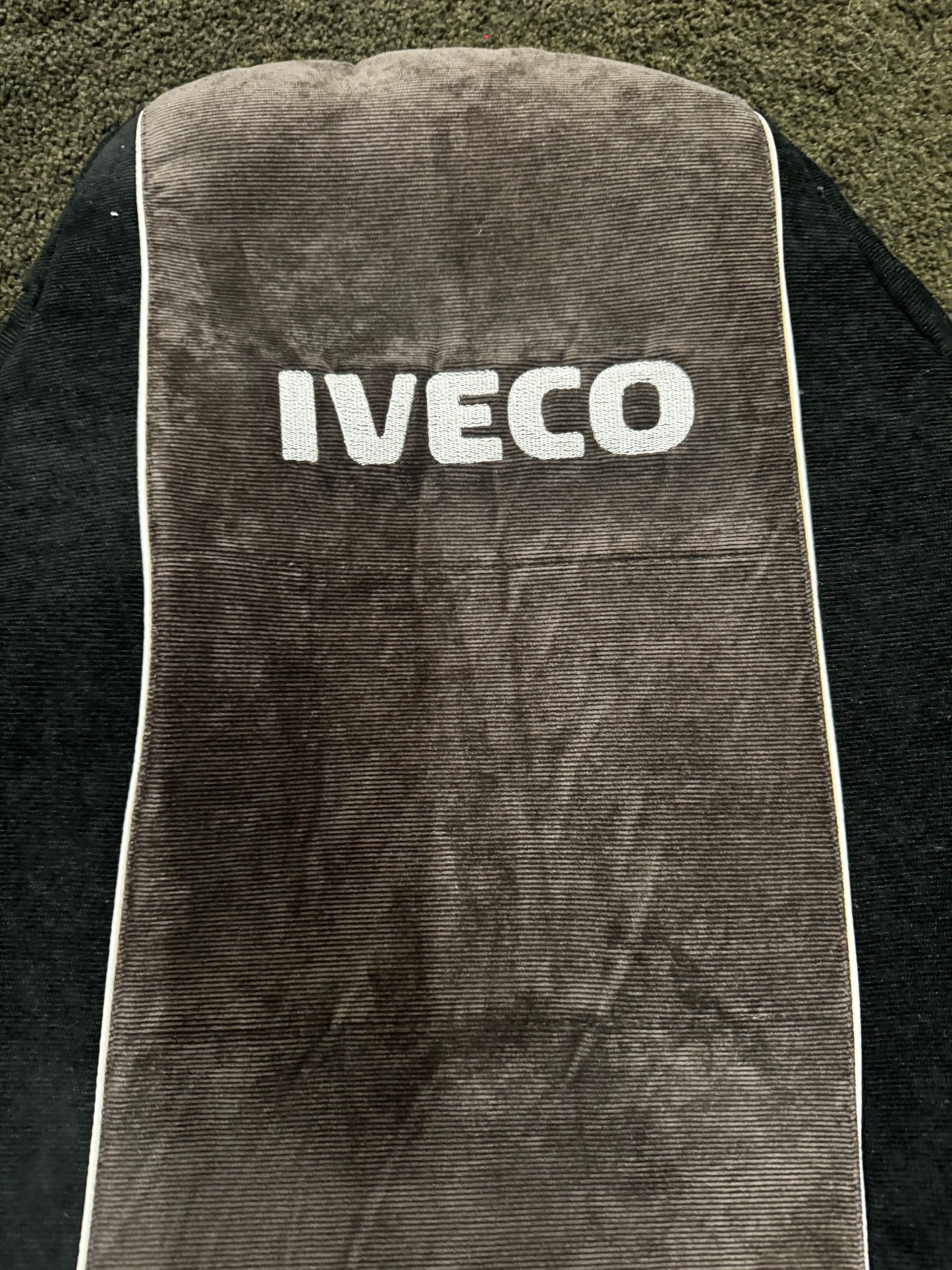 Penkinpäälliset Iveco Stralis