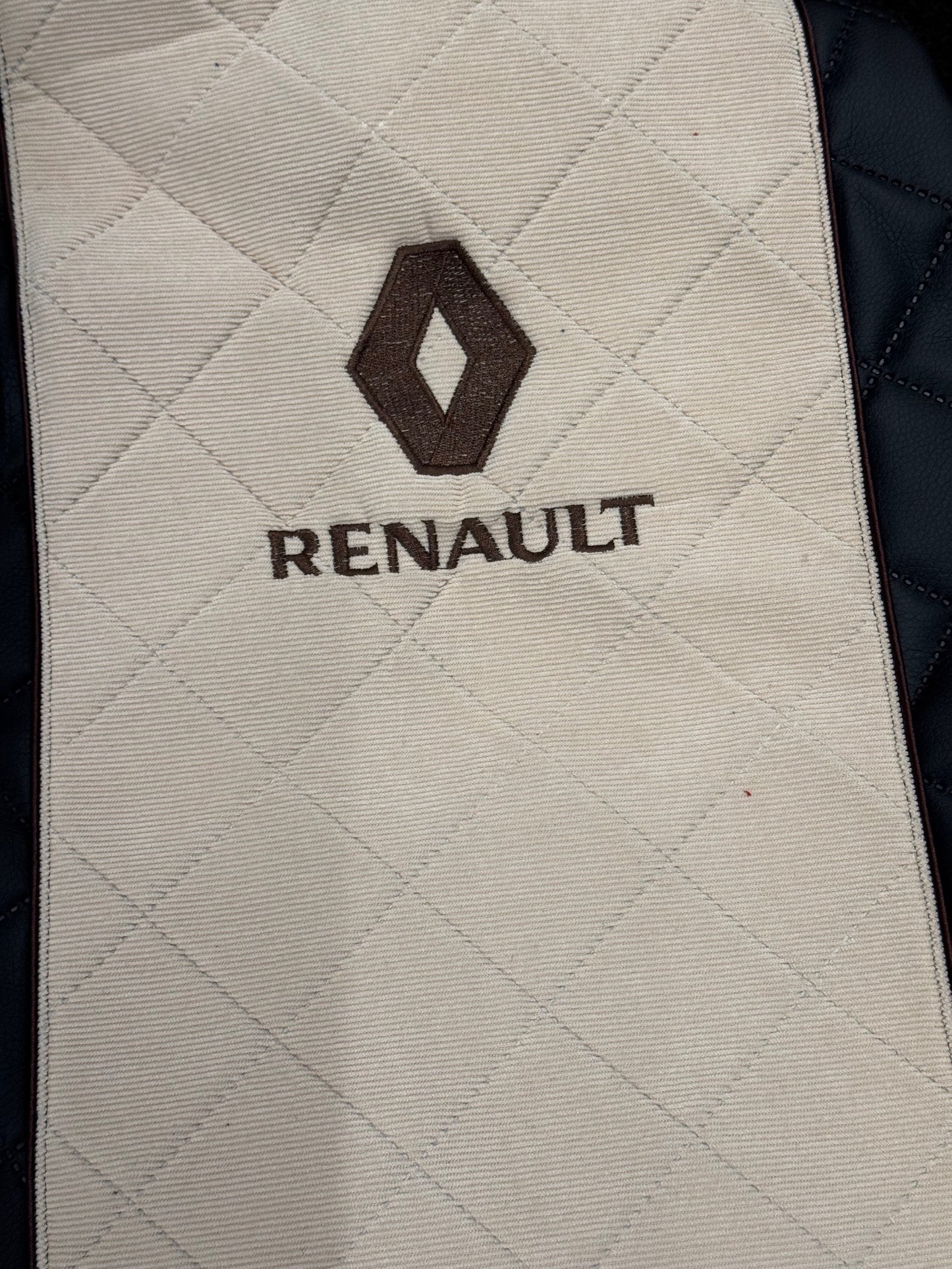 Penkinpäälliset Renault Premium
