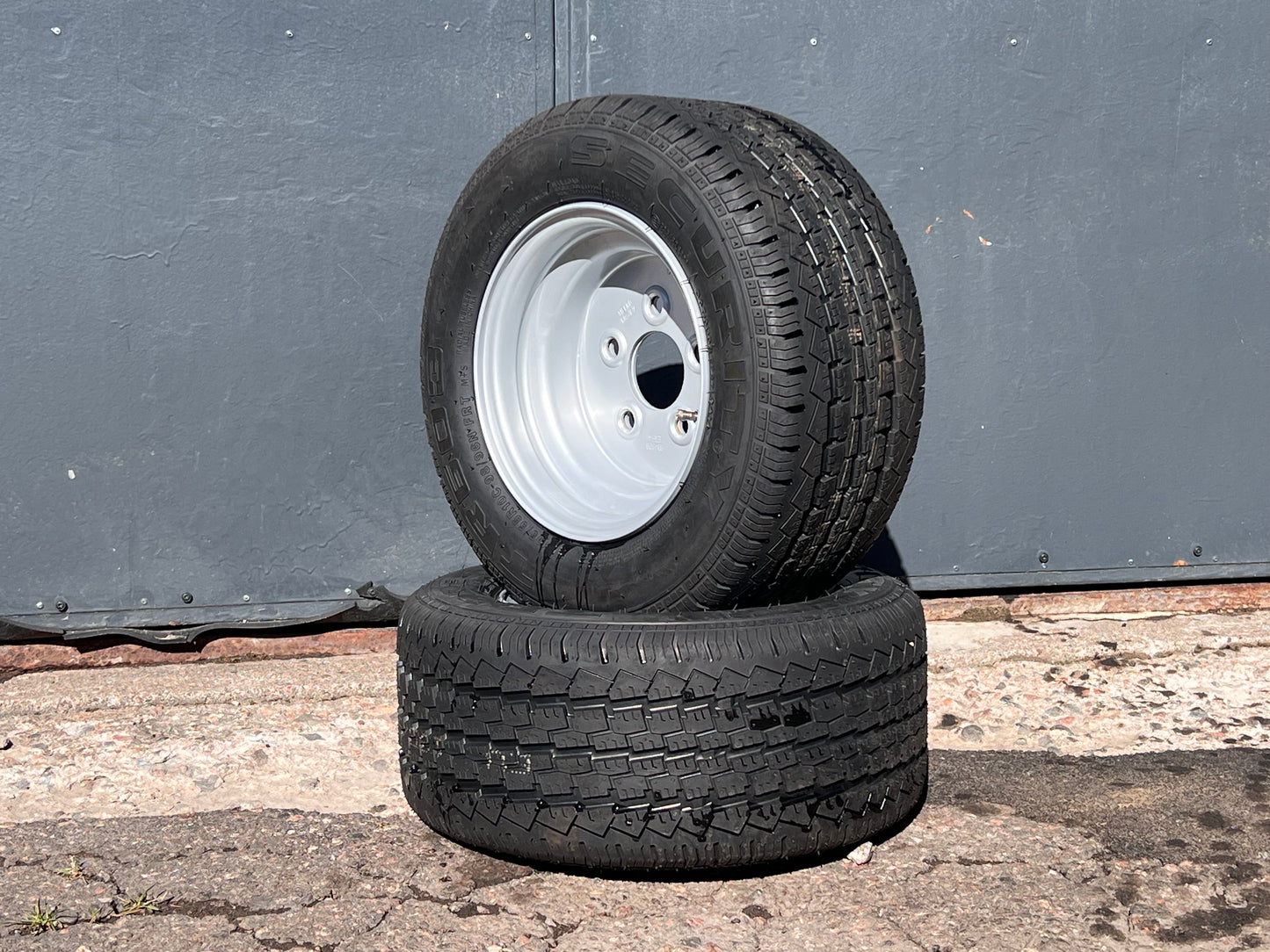 Rengas Security TR603 195/55-10C 5x112