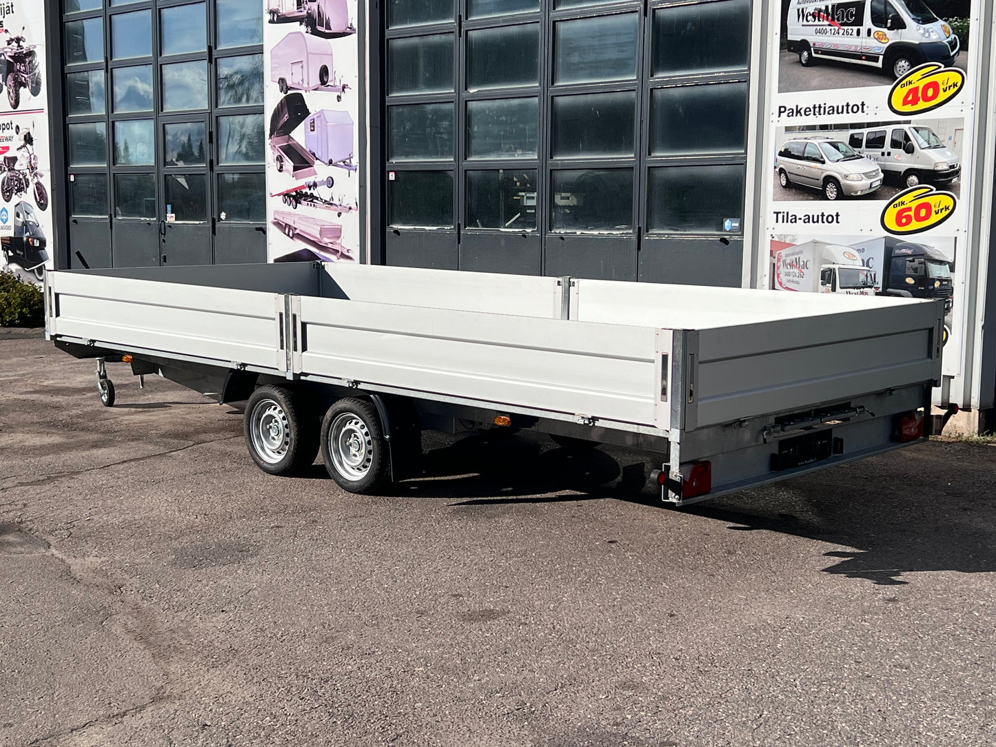 Ylivuotinen Lenka Traileri 5x2,2 2700kg Kippaava Alumiinilaidoilla
